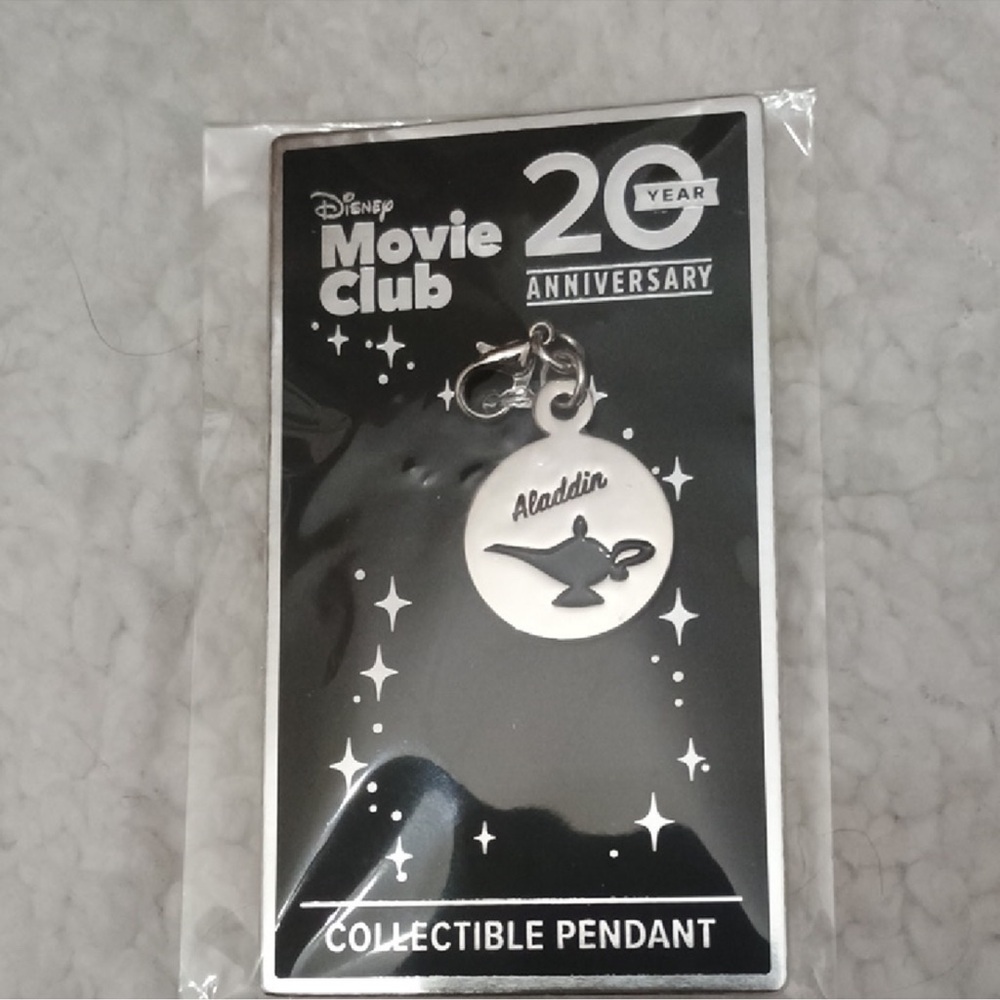 Disney Movie Club Aladdin Collectible Pendant
